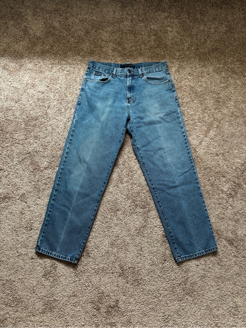 Vintage Cut Y2K or 90s Men’s Calvin Klein Sz 34 Straight Leg Med Wash Jeans